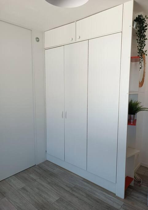 Grand Studio Avec Balcon En Bord De Mer Palavas-les-Flots Exteriör bild